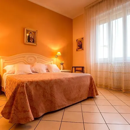 Bed & Breakfast A&a - *